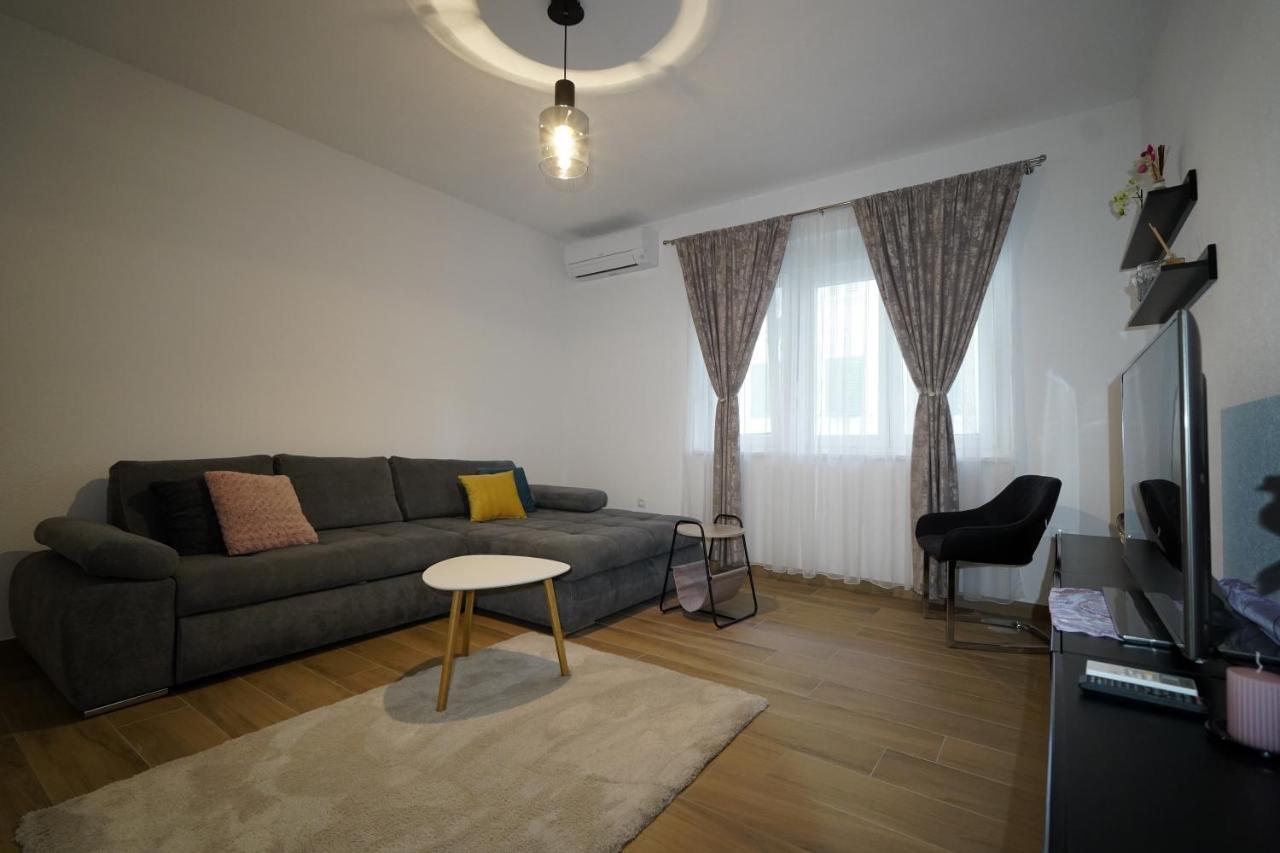 Apartment Ana Split Exterior photo